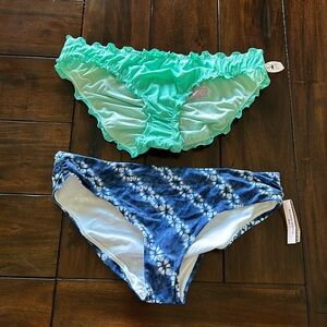 Two brand new Victoria’s Secret swim bottoms-Medium
